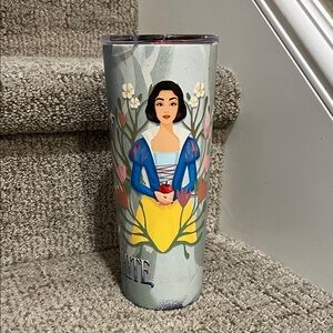 Snow White Tumbler by Dragon Glassware new